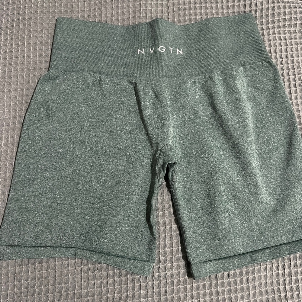NVGTN Women's Dark Green Bike Shorts